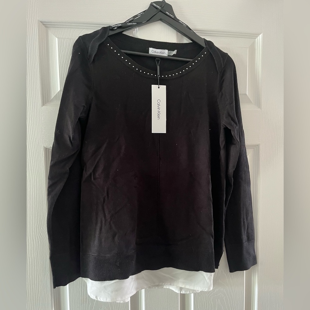 Calvin Klein Pull Over Sweater